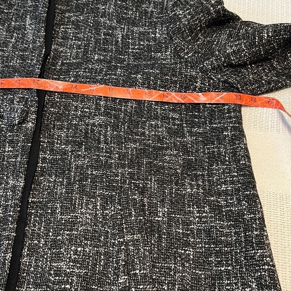 Talbots tweed ladies jacket - Picture 9 of 10